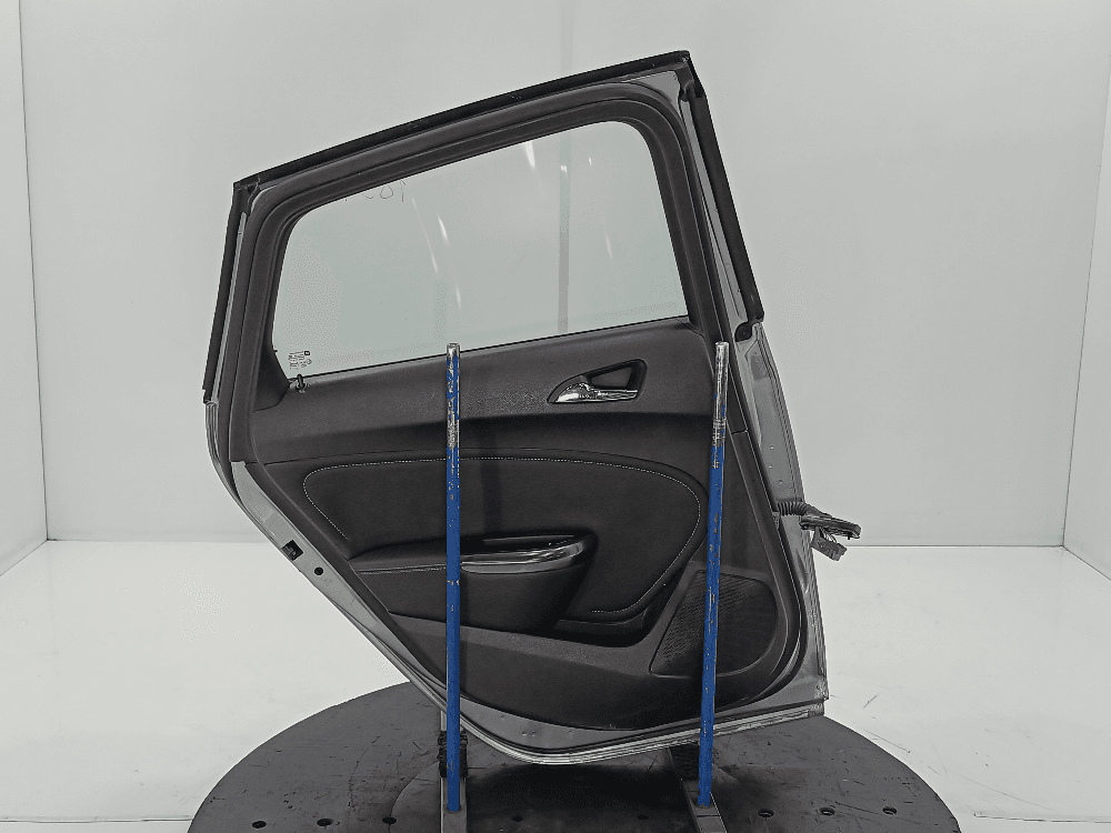 Дверь задняя левая к Opel Astra J (09-12)