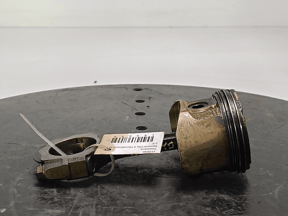 Поршень к Renault Clio 2 Рестайлинг (01-03)