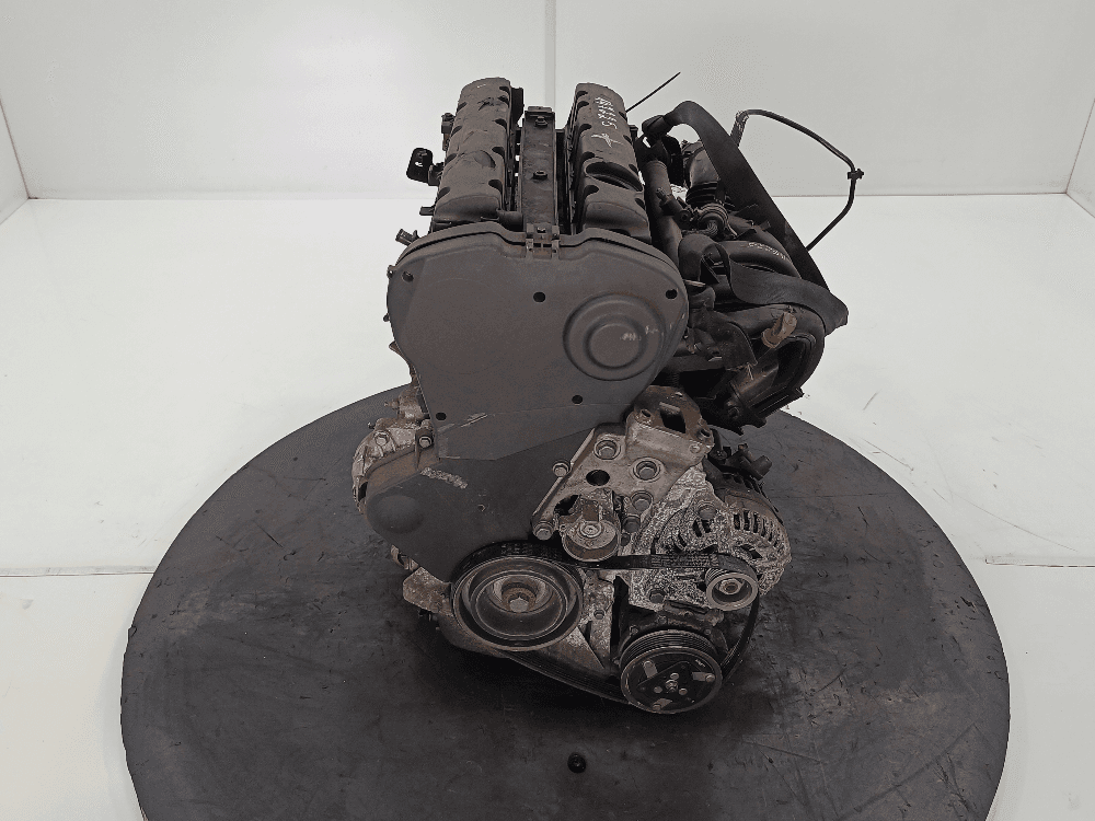 Двигатель к Citroen C4 1 (04-08)