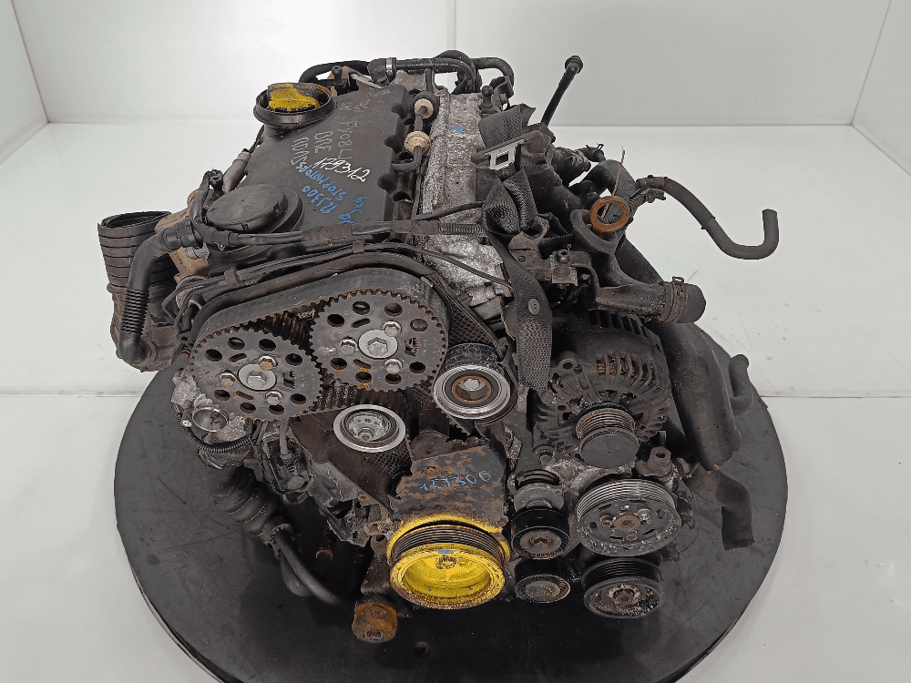 Двигатель к Audi A4 B7 (04-09)