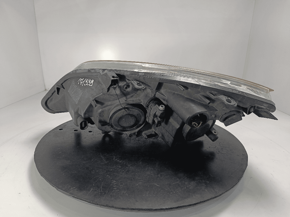 Фара правая к Renault Scenic 2 Рестайлинг (06-09)