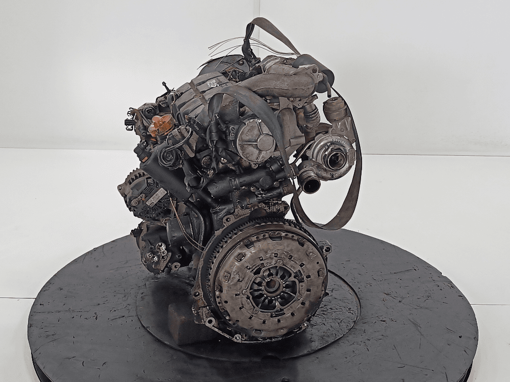 Двигатель к Renault Scenic 2 (03-06)