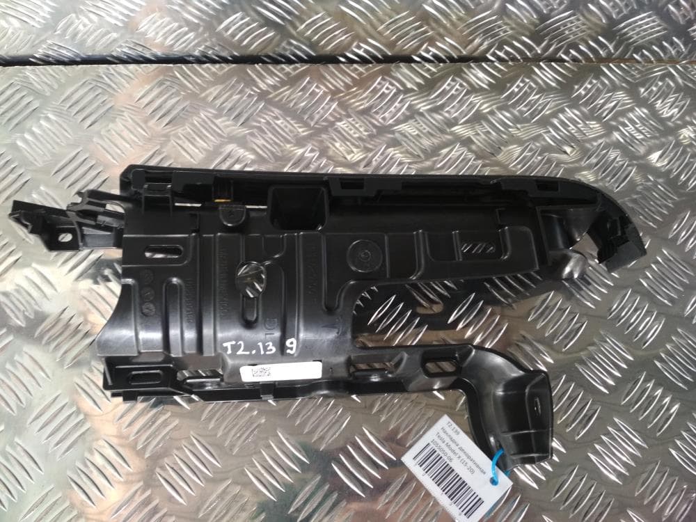 Кронштейн к Tesla Model X (15-21)