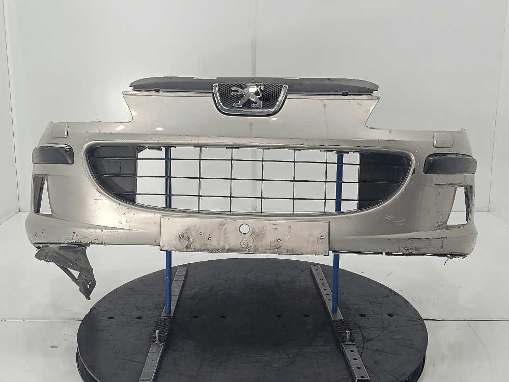 Бампер передний к Peugeot 407 (04-11)