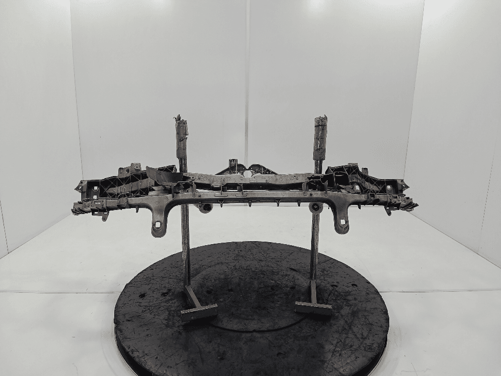 Передняя панель крепления облицовки (телевизор) к Ford C-Max 1 (03-07)