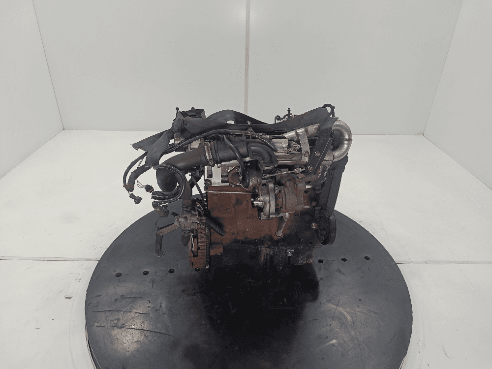Двигатель к Renault Clio 2 Рестайлинг (01-03)
