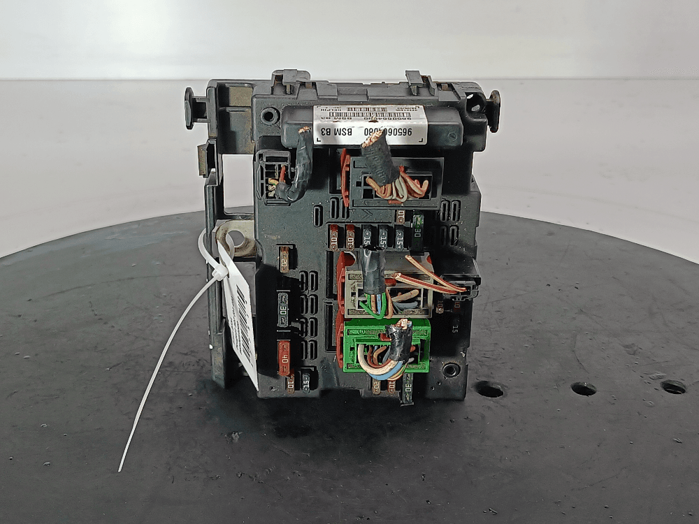 Блок BSM к Peugeot 307 (01-05)