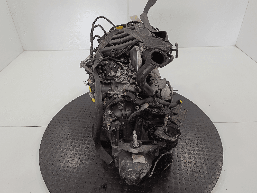 Двигатель к Renault Scenic 2 (03-06)