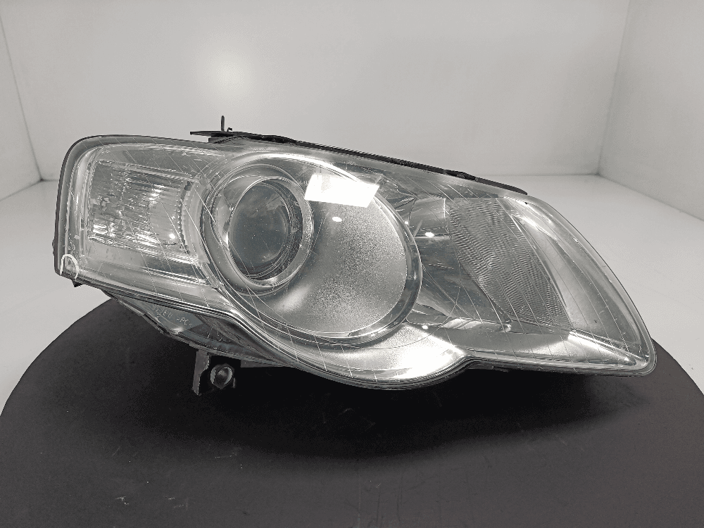 Фара правая к Volkswagen Passat B6 (05-10)