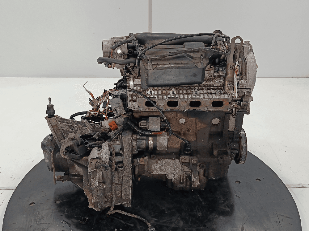 Двигатель к Renault Scenic 2 (03-06)