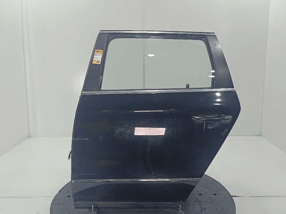 Дверь задняя левая к Volkswagen Passat B6 (05-10)