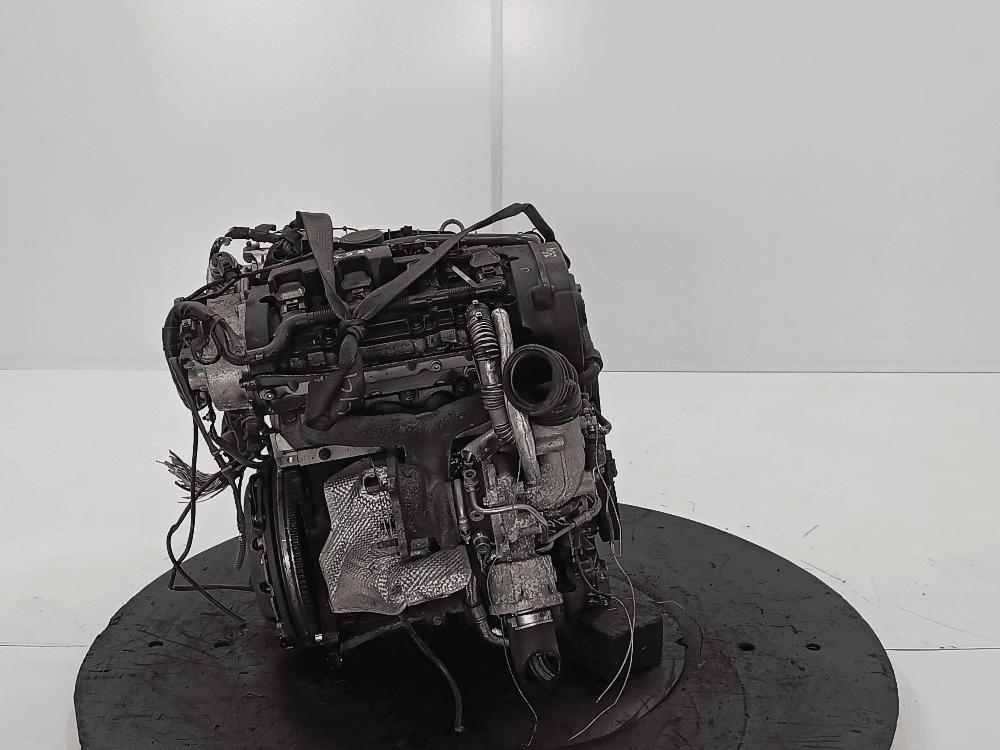 Двигатель к Audi A4 B7 (04-09)
