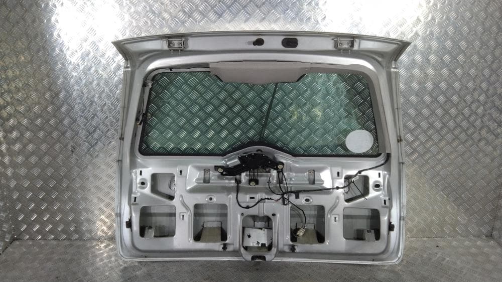 Крышка багажника (дверь 3-5) к Ford Mondeo 3 Рестайлинг (03-07)