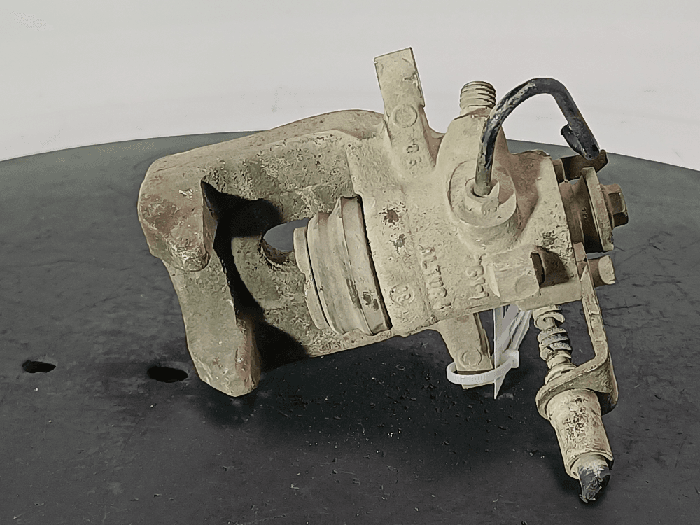 Суппорт задний правый к Citroen C4 1 (04-08)