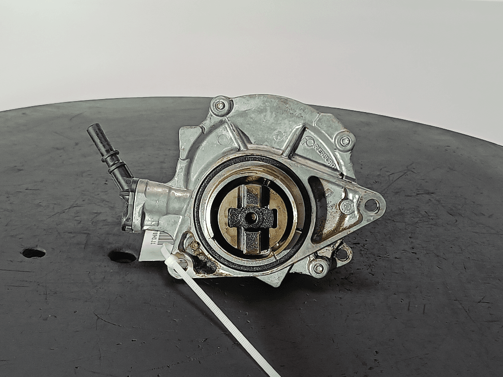 Насос вакуумный к Renault Laguna 3 (07-11)