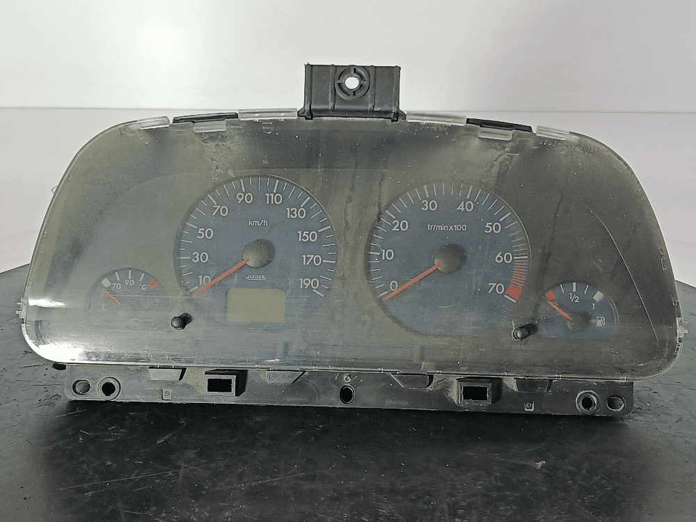 Щиток приборов (приборная панель) к Peugeot Expert 1 (95-06)