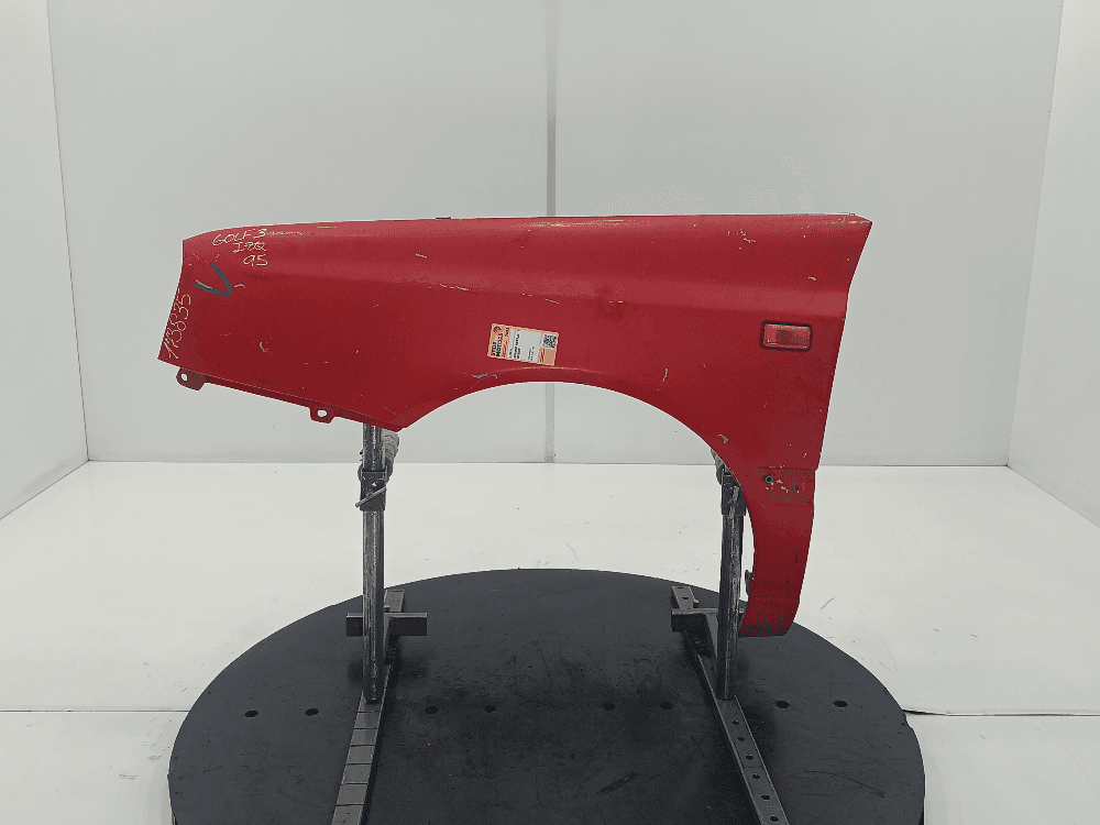 Крыло переднее левое к Volkswagen Golf 3 (91-99)