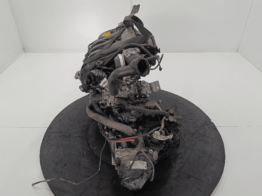 Двигатель к Renault Scenic 2 (03-06)