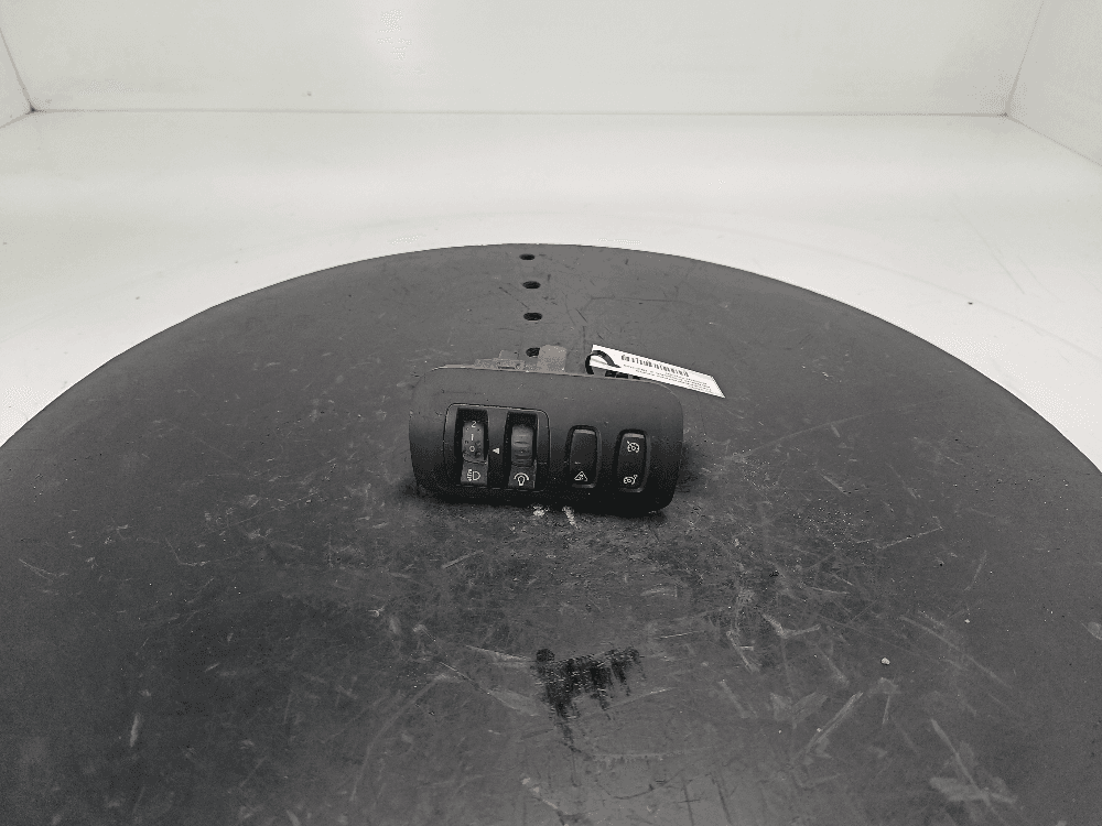 Переключатель света к Renault Megane 2 (02-06)