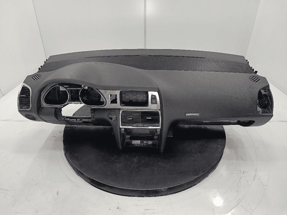 ΠΠ°Π½Π΅Π»Ρ ΠΏΠ΅ΡΠ΅Π΄Π½ΡΡ ΡΠ°Π»ΠΎΠ½Π° (ΡΠΎΡΠΏΠ΅Π΄ΠΎ) ΠΊ Audi Q7 4L (05-09)