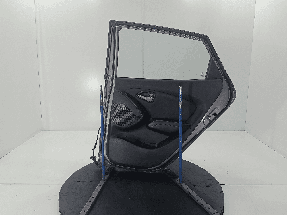 Дверь задняя правая к Hyundai ix35 1 (10-13)