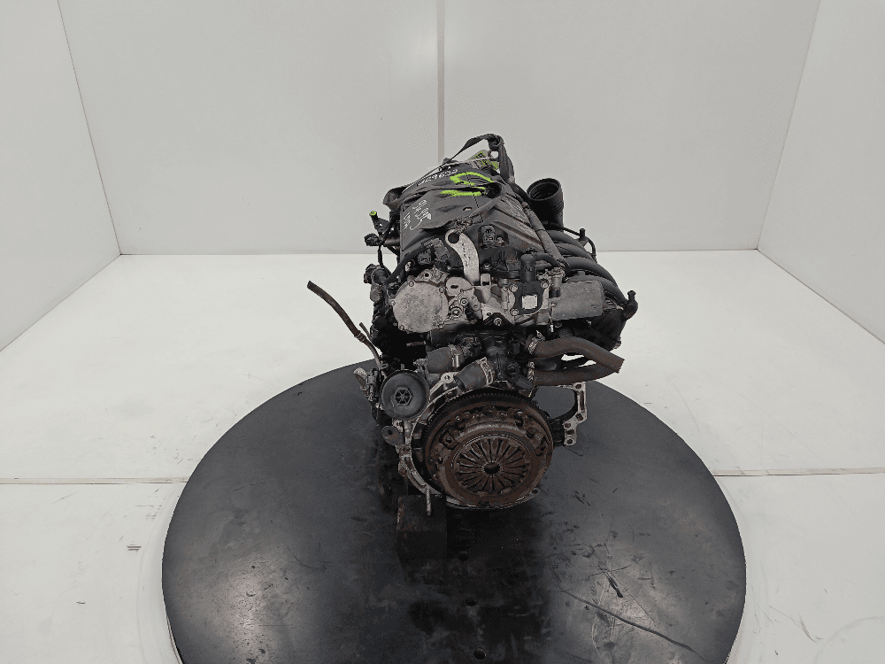 Двигатель к Peugeot 208 1 (12-15)