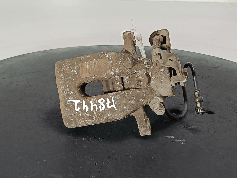 Суппорт задний правый к Citroen C4 1 (04-08)