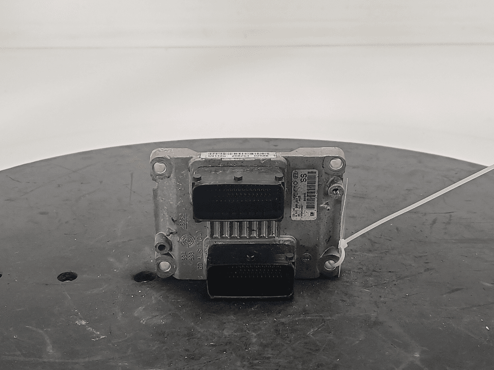 Блок управления двигателем к Opel Corsa C Рестайлинг (03-06)