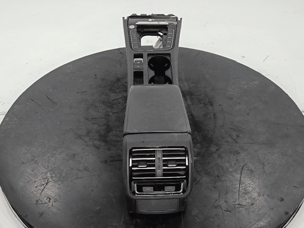 Консоль салона (кулисная часть) к Volkswagen Passat B8 (14-19)