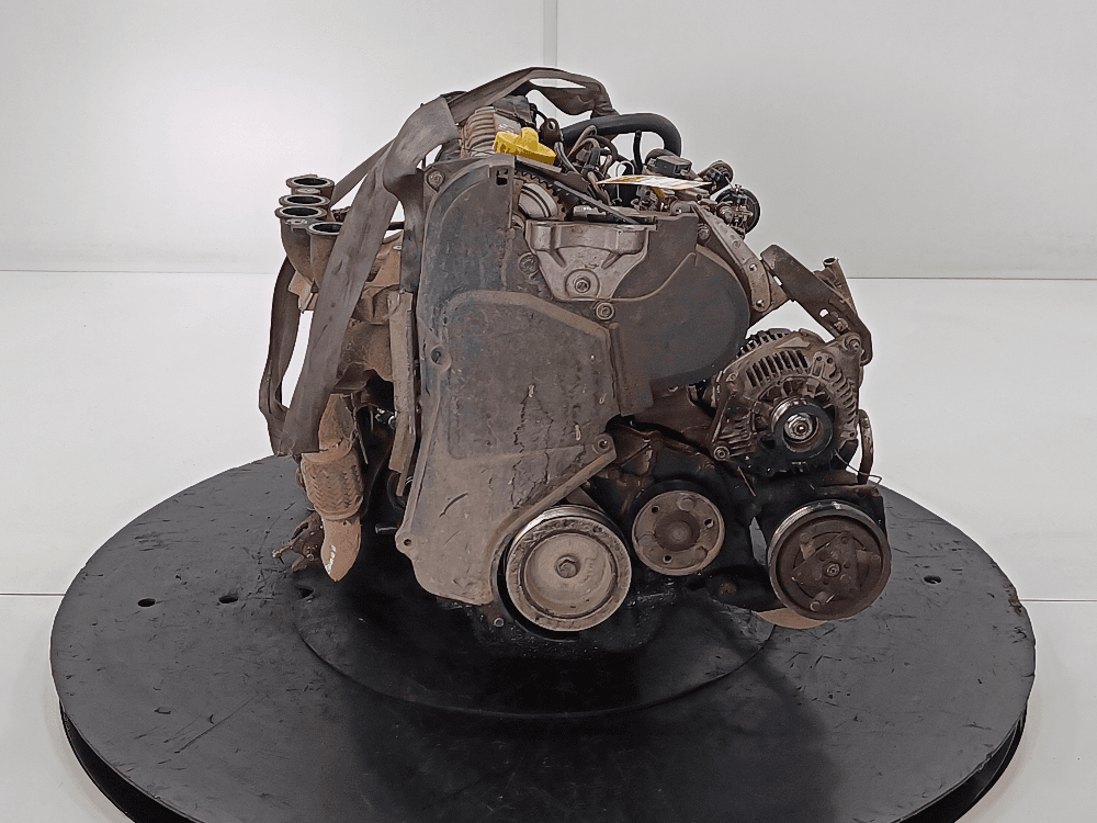 Двигатель к Renault Clio 2 (97-01)