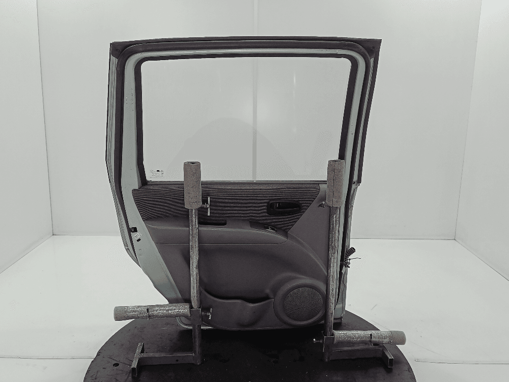 Дверь задняя левая к Hyundai Matrix 1 Рестайлинг (05-08)