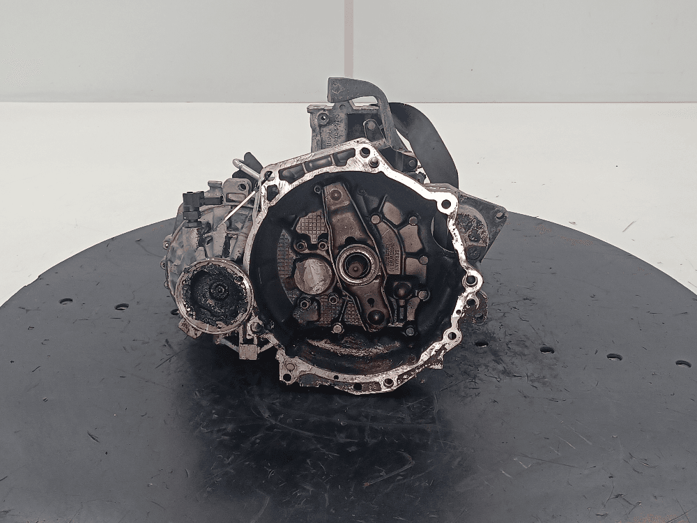 КПП механическая (МКПП) к Volkswagen Golf 4 (97-06)