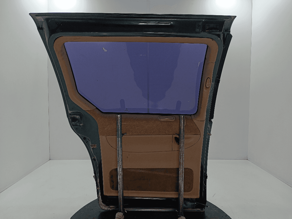 Дверь сдвижная левая к Chrysler Voyager 3 (95-01)