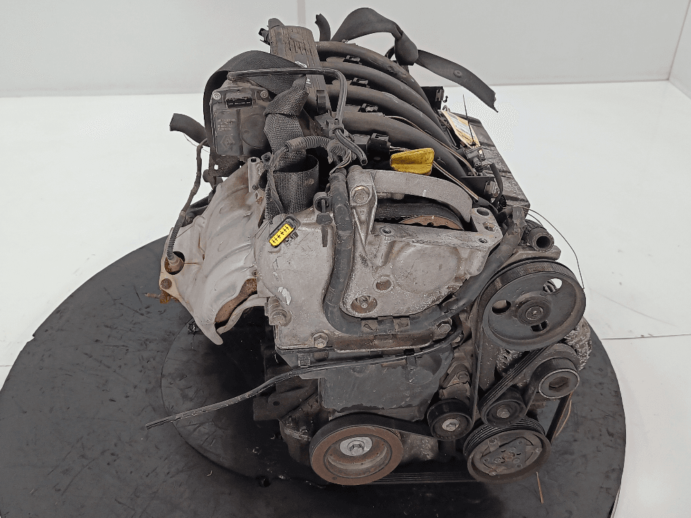 Двигатель к Renault Clio 2 Рестайлинг (01-03)