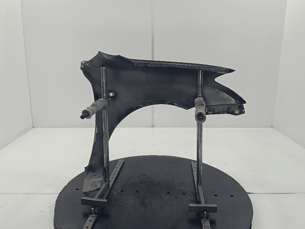 Крыло переднее левое к Toyota Corolla E120/E130 (02-04)