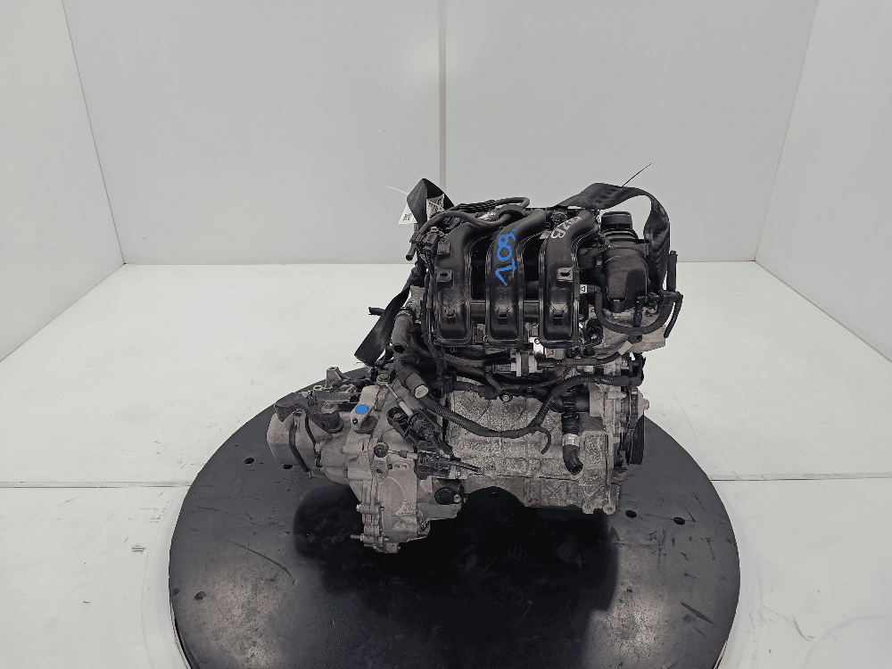 Двигатель к Peugeot 208 1 (12-15)