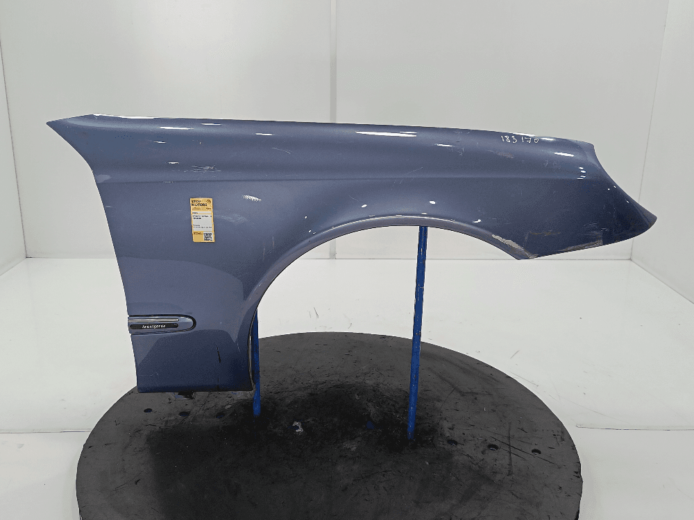 Крыло переднее правое к Mercedes E Class W211/S211 (02-06)