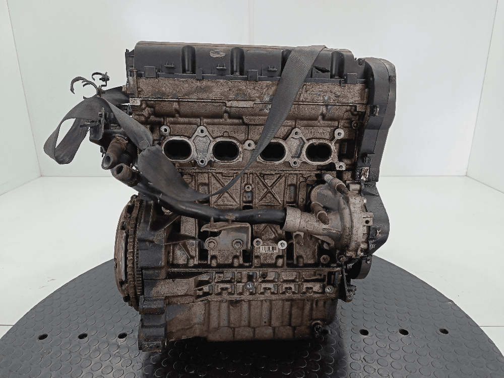 Двигатель к Peugeot 407 (04-11)