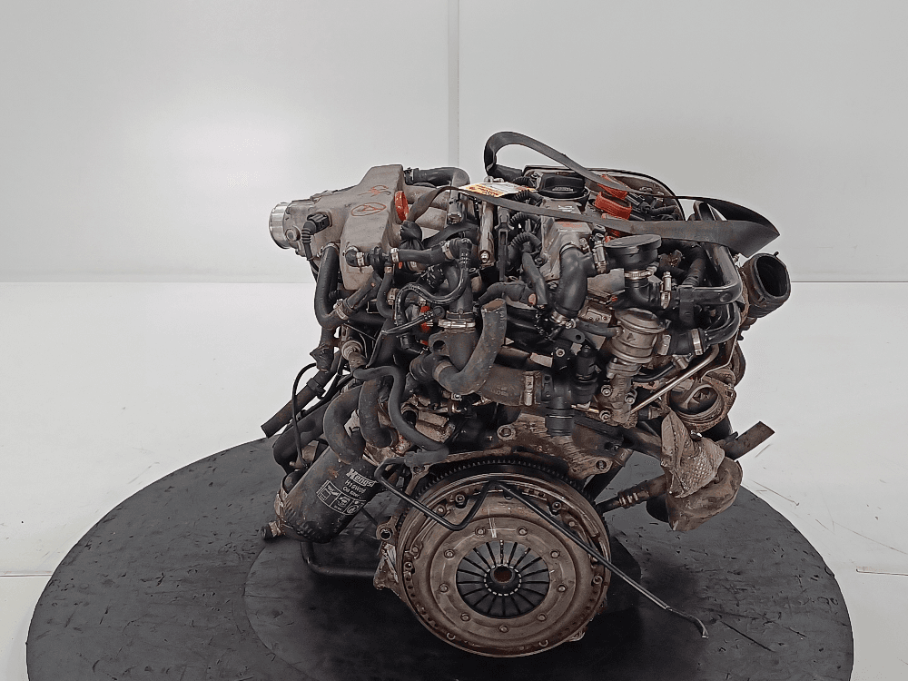 Двигатель к Audi A4 B6 (01-05)