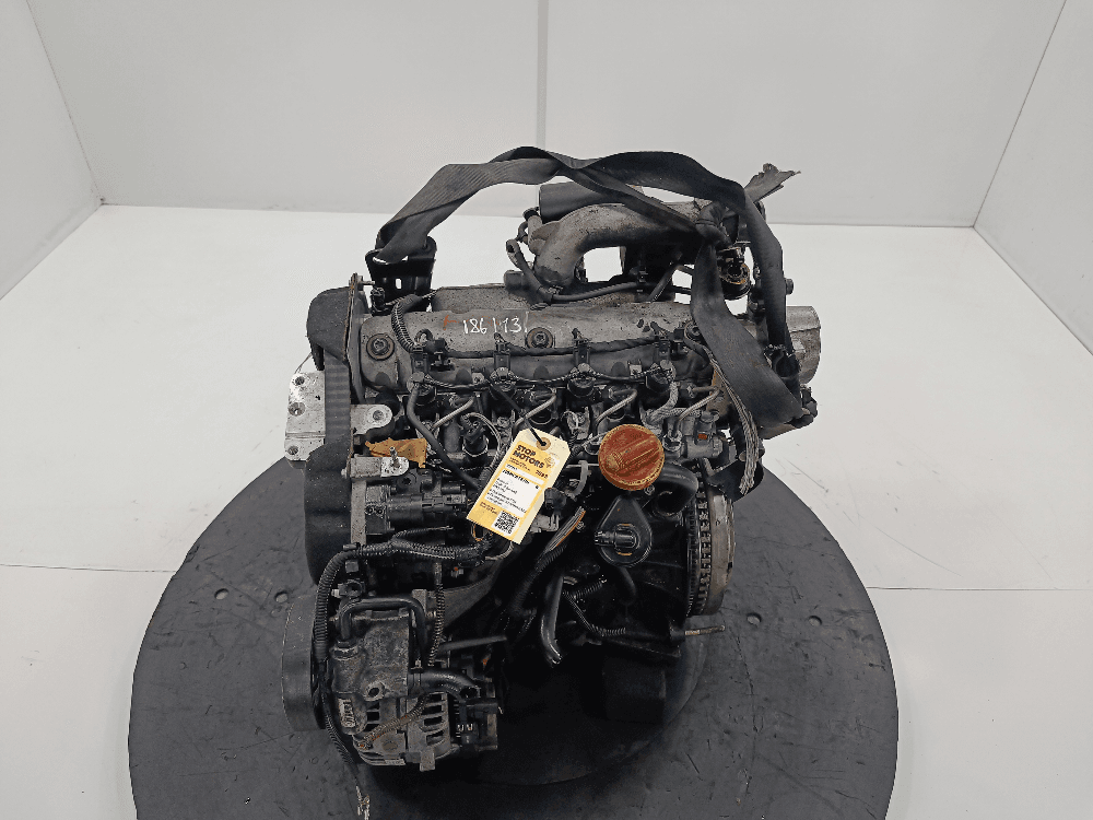 Двигатель к Renault Trafic 2 (01-06)