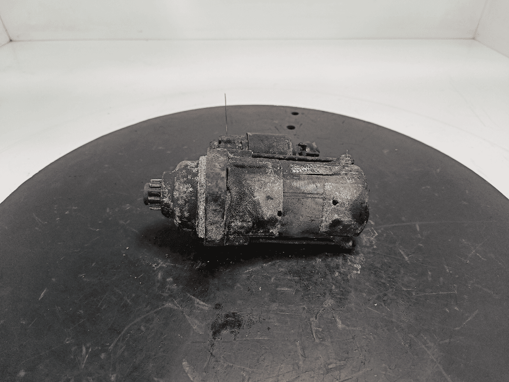 Стартер к Volkswagen Touran 1 (03-07)