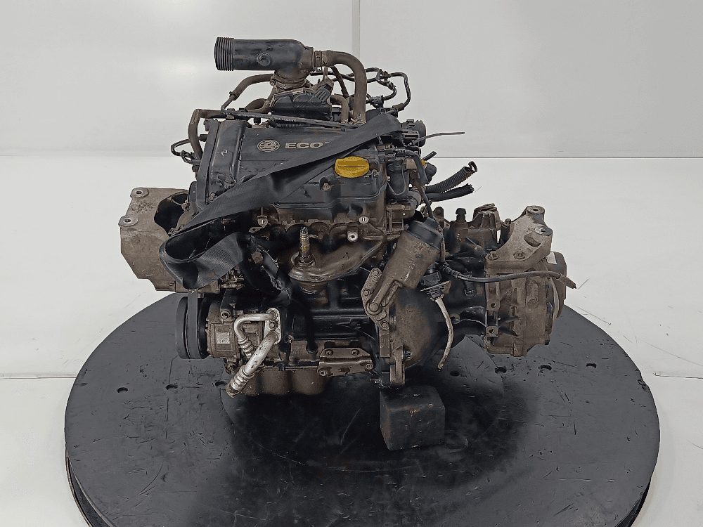 Двигатель к Opel Corsa D (06-11)