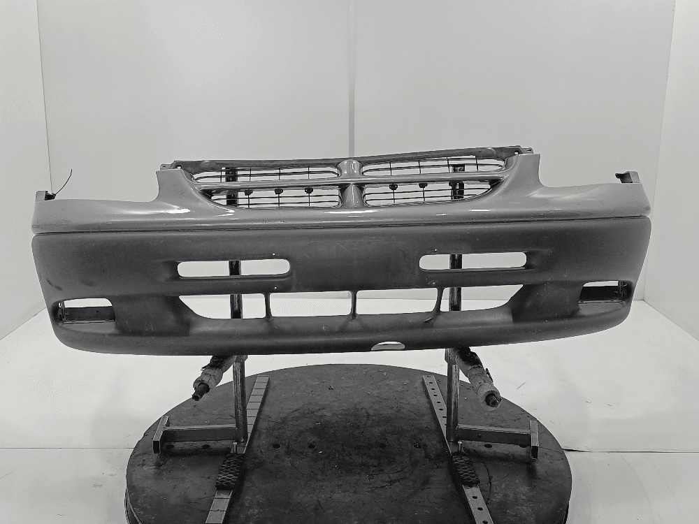 Бампер передний к Chrysler Voyager 3 (95-01)