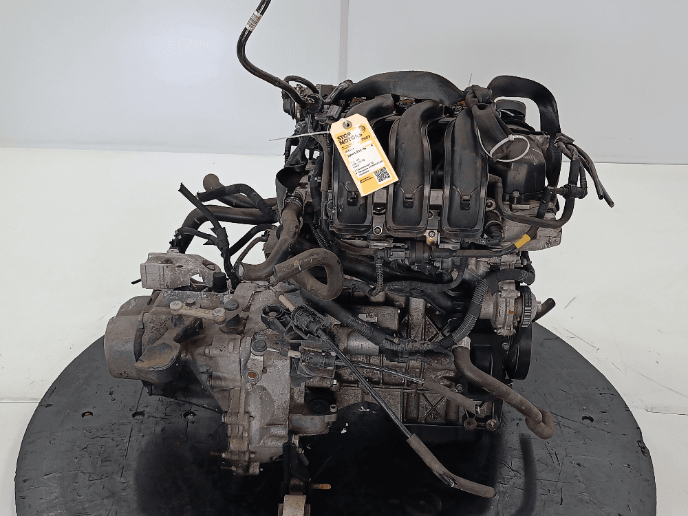 Двигатель к Peugeot 208 1 (12-15)