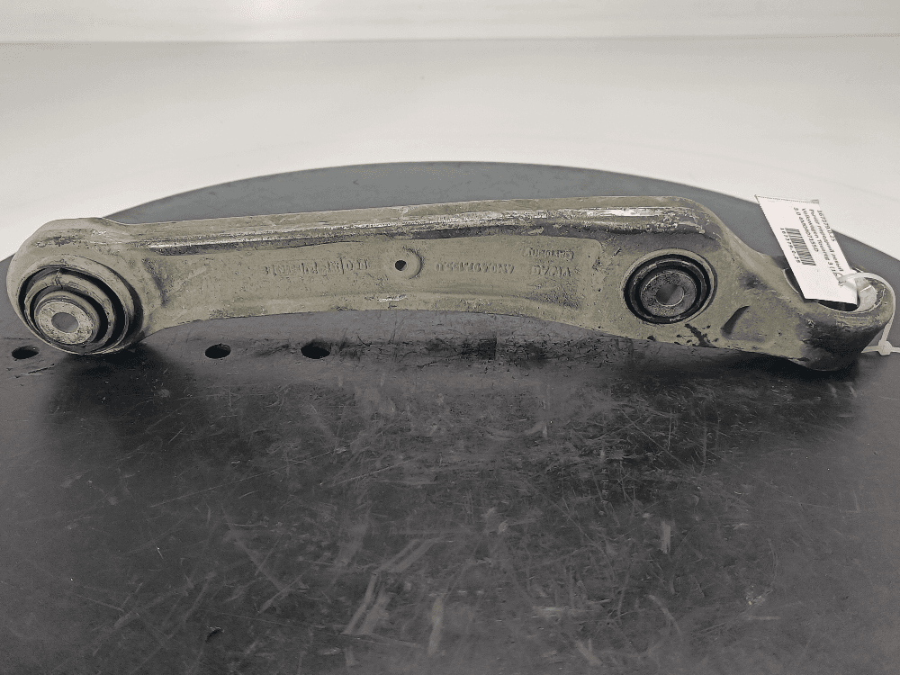 Рычаг передний левый к Volkswagen Touareg 3 (18-24)