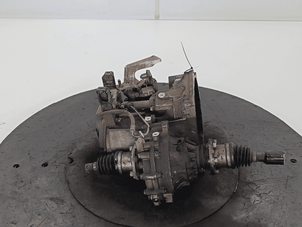 КПП механическая (МКПП) к Volkswagen Polo 4 (01-05)