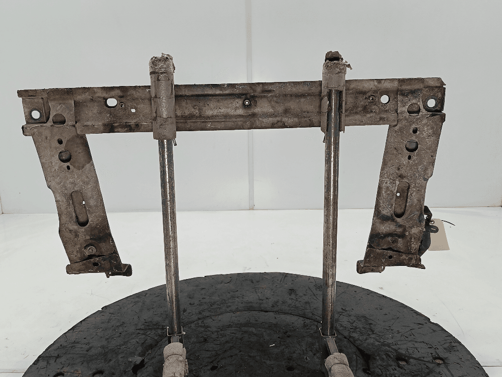 ΠΠ°Π»ΠΊΠ° ΠΏΠΎΠ΄ ΡΠ°Π΄ΠΈΠ°ΡΠΎΡ ΠΊ Renault Scenic 2 (03-06)