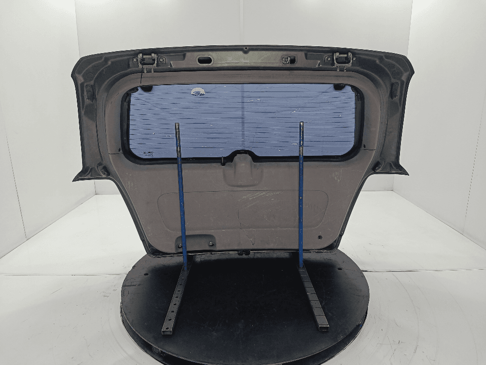 Крышка багажника (дверь 3-5) к Kia Sorento 1 (02-06)