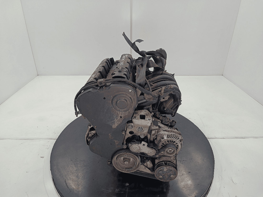 Двигатель к Citroen C4 1 (04-08)