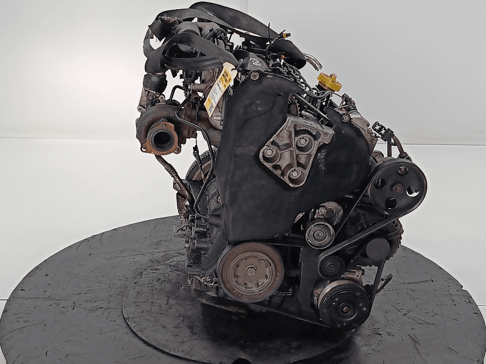 Двигатель к Renault Laguna 2 (01-05)